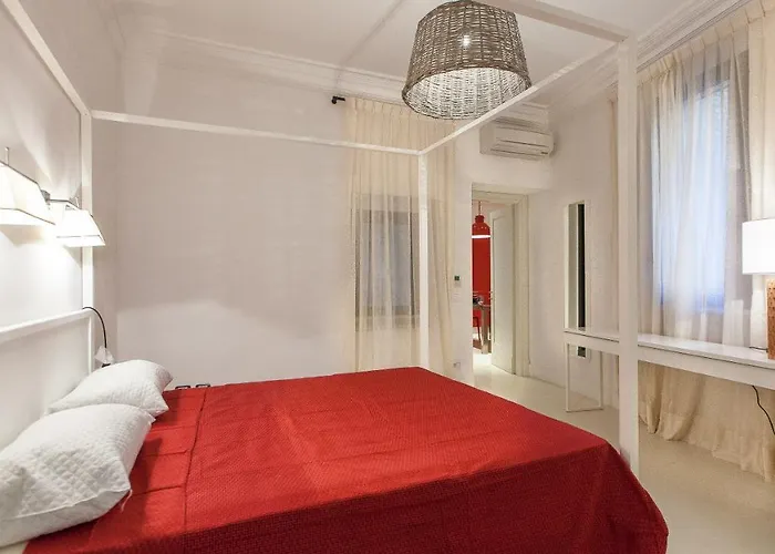 Pantheon Exclusive-rental In * Rom